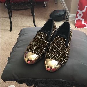 Meet your Posher, Jide